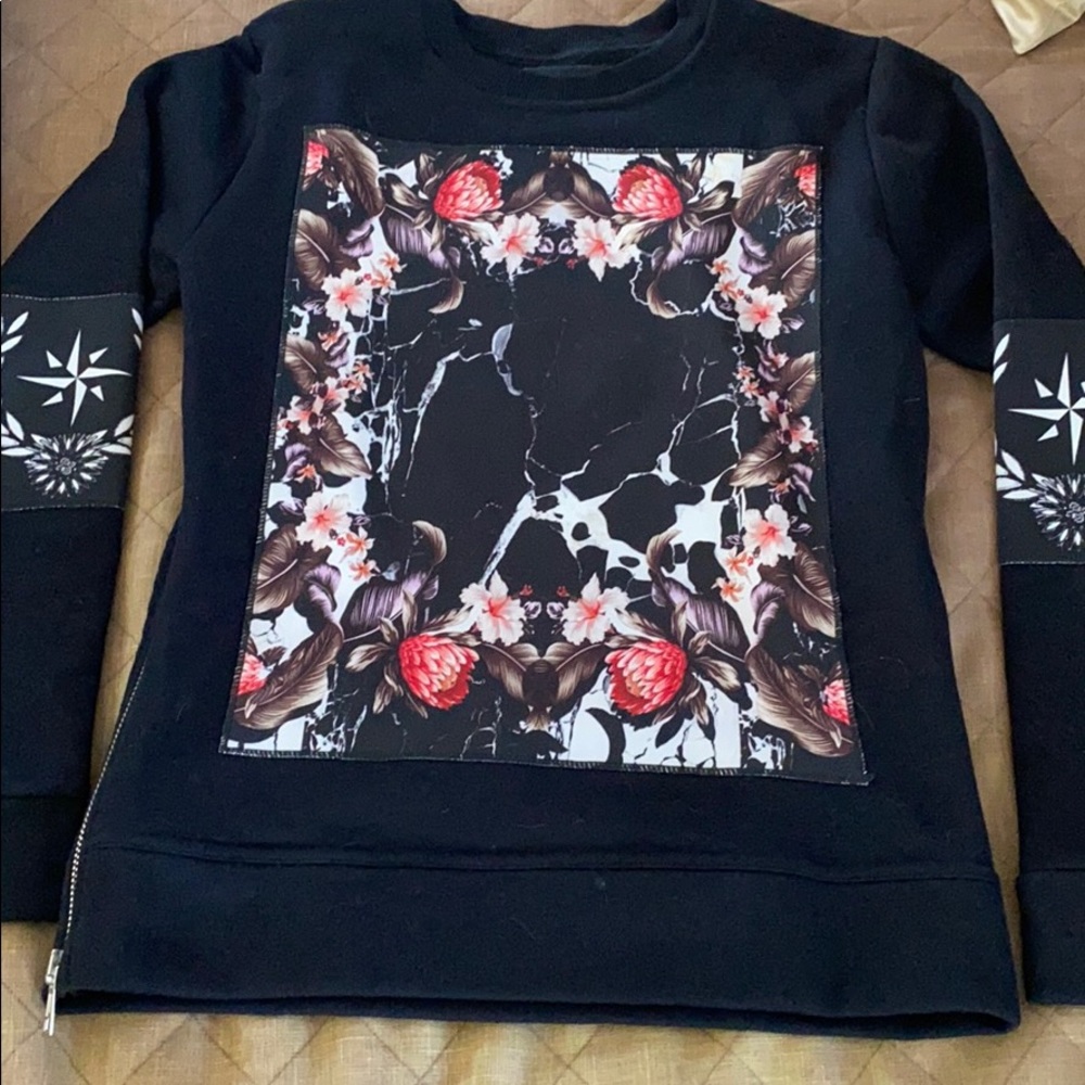 Black Magic sweatshirt